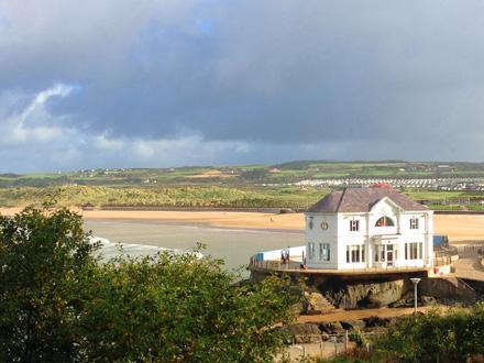 Portrush Seaview Apartments Exterior photo